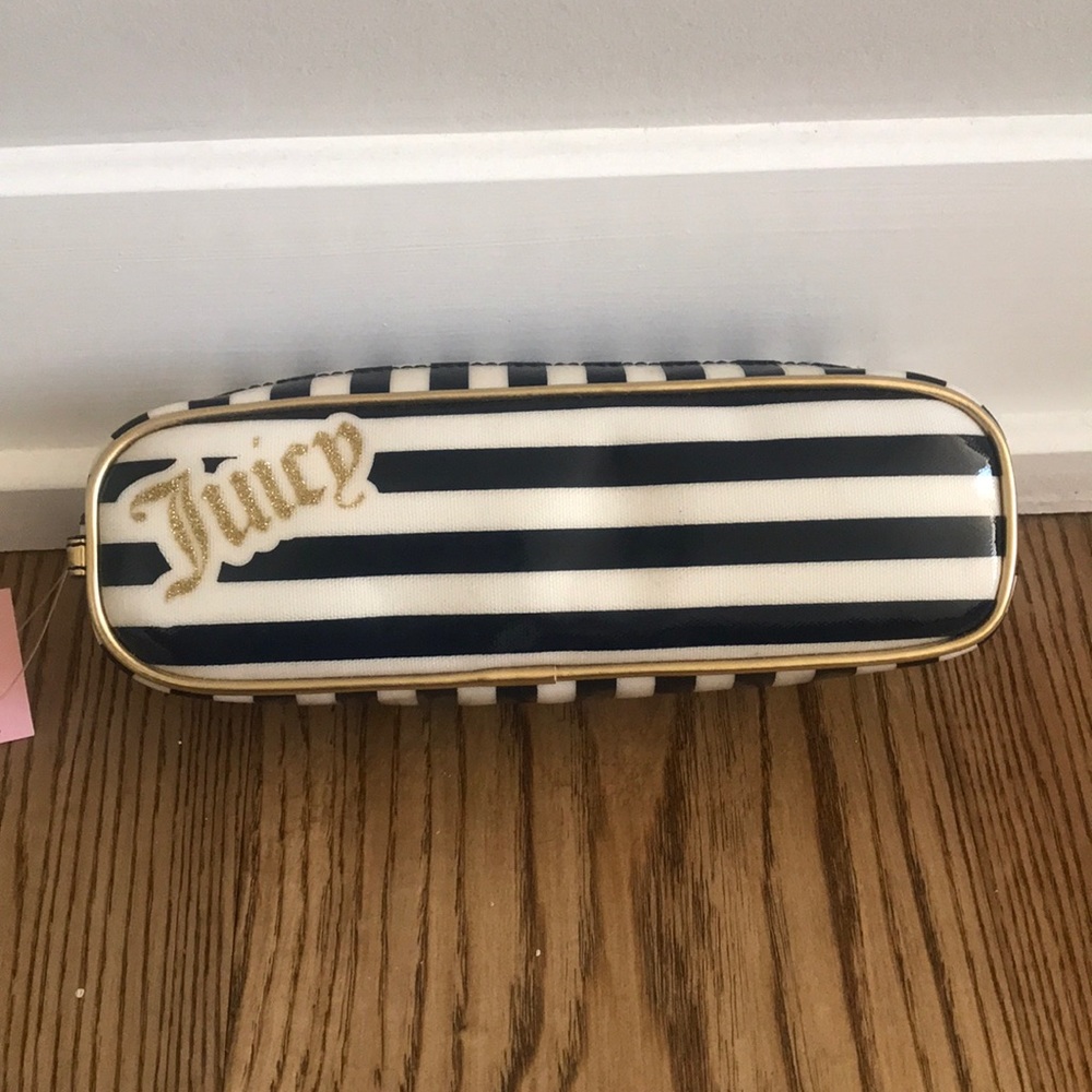 Juicy Couture Cosmetic Pouch / Make up Bag
